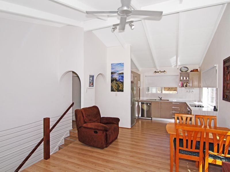 2/10 Overall Drive, Pottsville NSW 2489