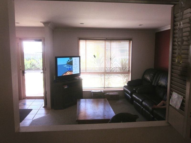 48 McKenzie Avenue, Pottsville NSW 2489