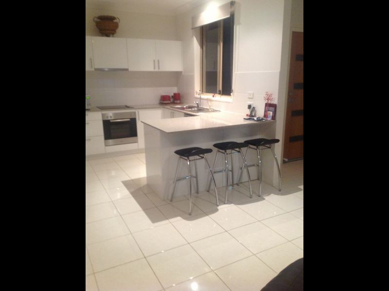 2 27 Newcastle Drive, Pottsville NSW 2489