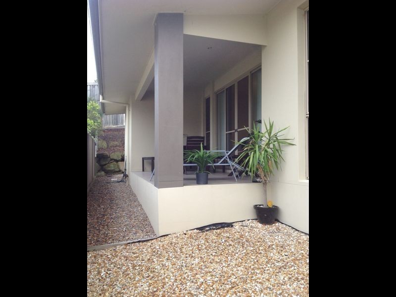 2 27 Newcastle Drive, Pottsville NSW 2489