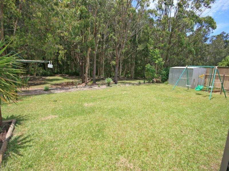 4 Butternut Place, Pottsville NSW 2489