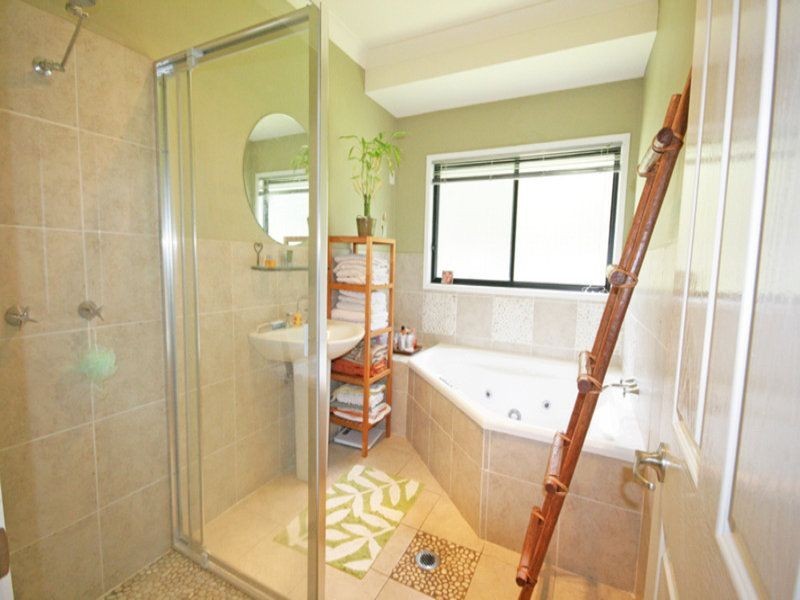 4 Butternut Place, Pottsville NSW 2489