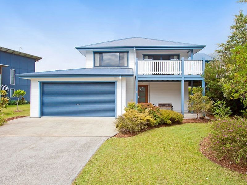30 Muskheart Circuit, Pottsville NSW 2489