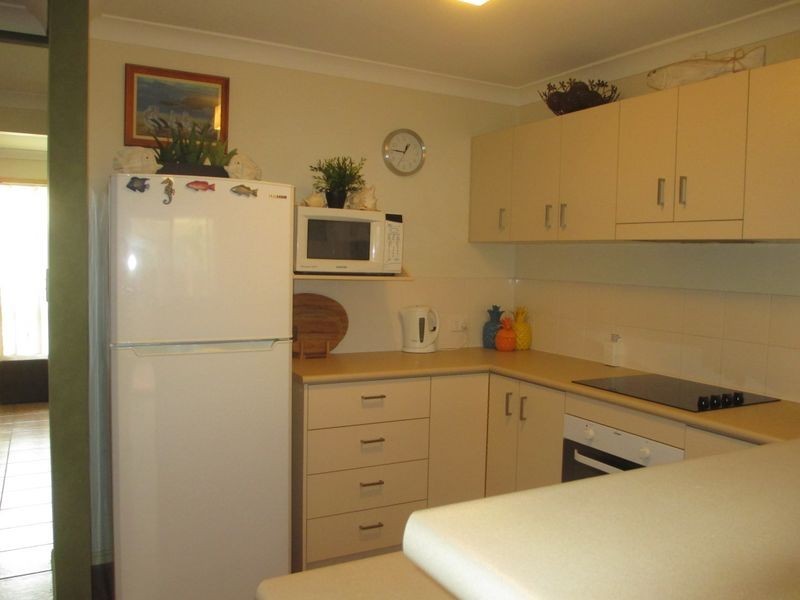2/12 Overall Drive, Pottsville NSW 2489
