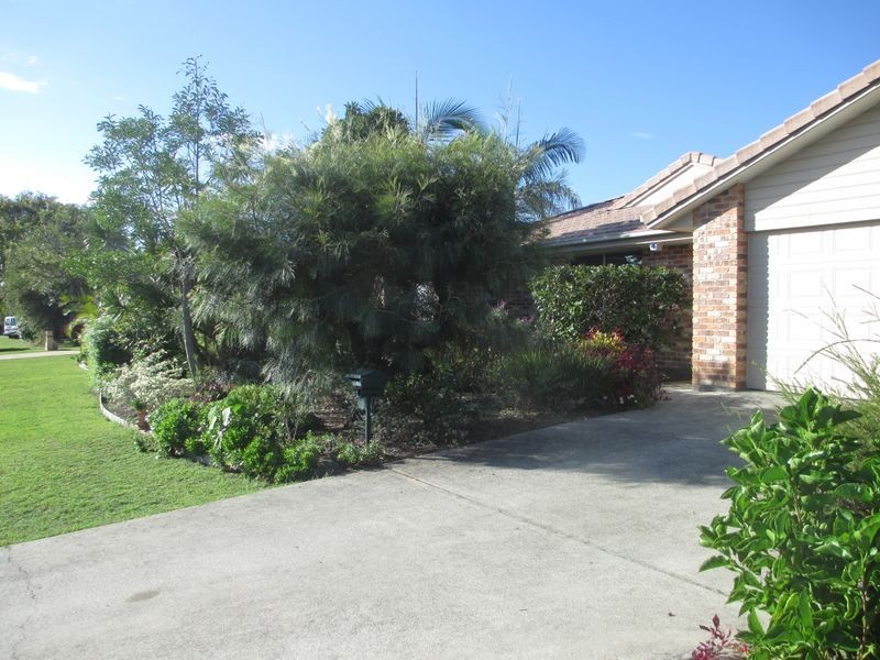 35 Buckingham Avenue, Pottsville NSW 2489