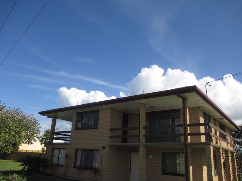2 Coronation Ave, Pottsville NSW 2489