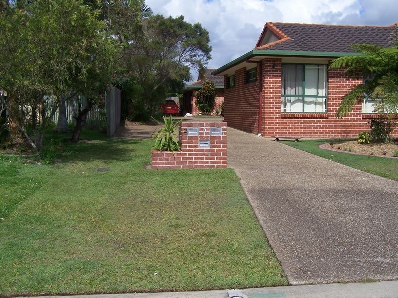 2/6 Edward Avenue, Hastings Point NSW 2489