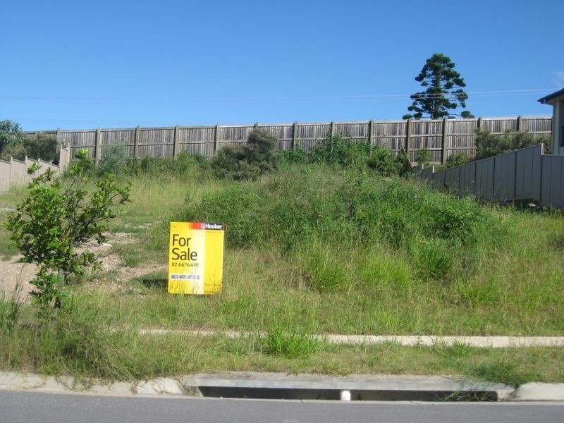 23 Newcastle Drive, Pottsville NSW 2489