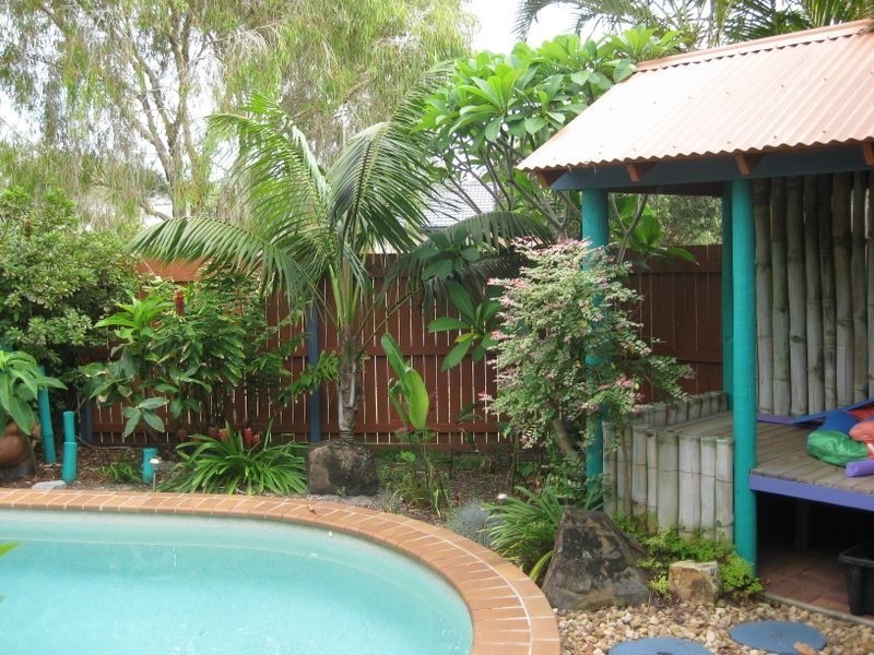 2 Poinciana Avenue, Cabarita Beach NSW 2488