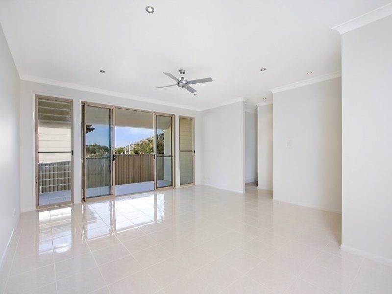 2/27 Newcastle Drive, Pottsville NSW 2489