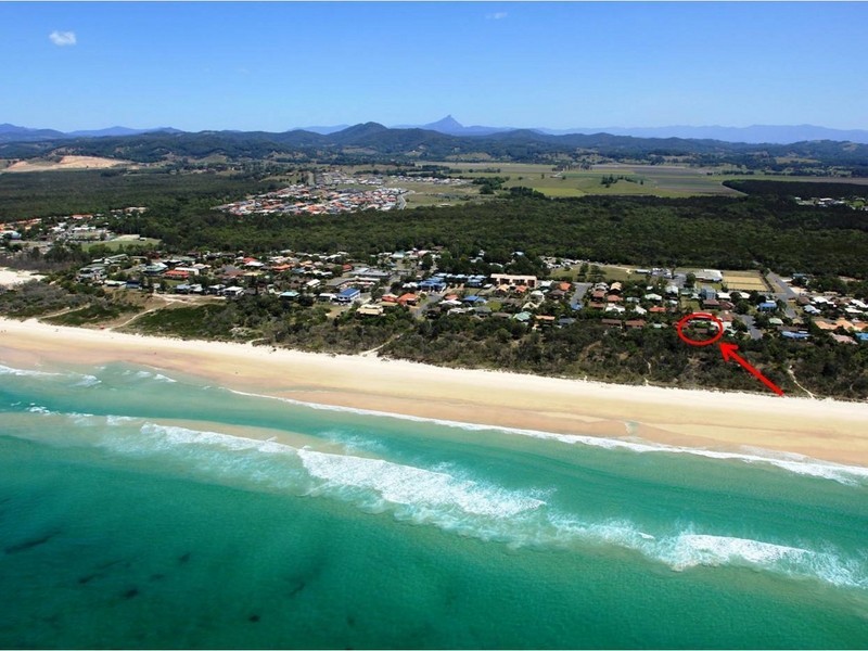 30 Surfside Crescent, Pottsville NSW 2489