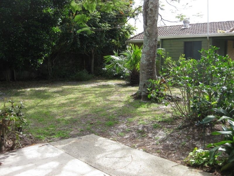 30 Surfside Crescent, Pottsville NSW 2489