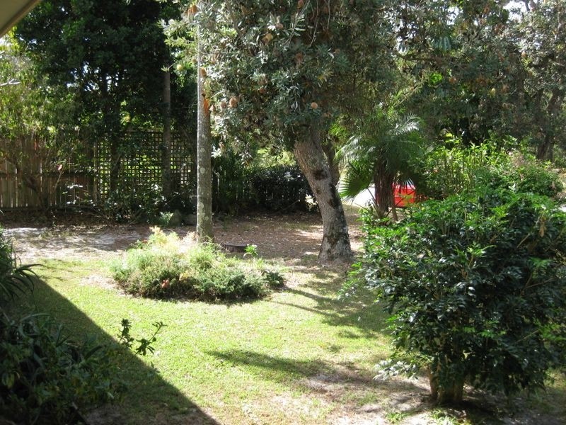 30 Surfside Crescent, Pottsville NSW 2489