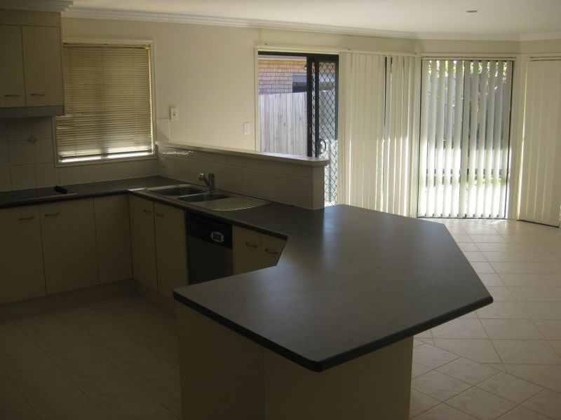 1/39 Border Crescent, Pottsville NSW 2489