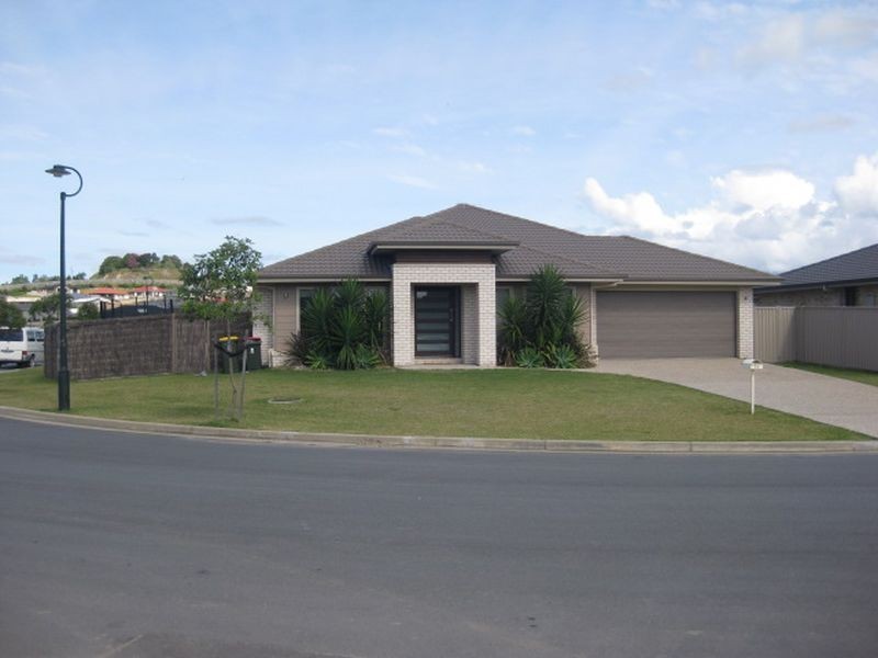74 Lennox Circuit, Pottsville NSW 2489
