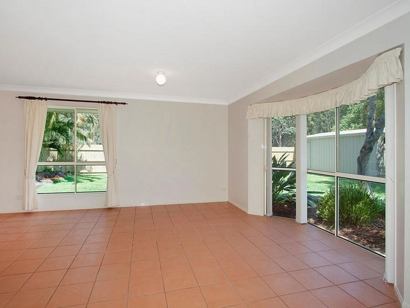 5 Kippax Place, Pottsville NSW 2489