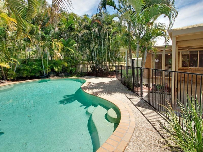 5 Kippax Place, Pottsville NSW 2489