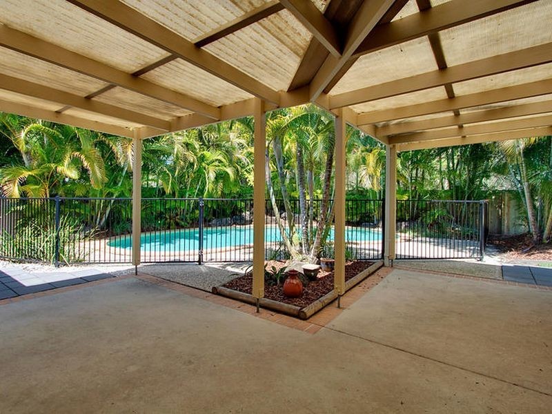 5 Kippax Place, Pottsville NSW 2489