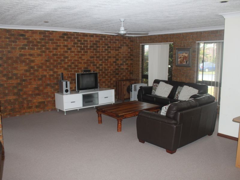 5 Royal Drive, Pottsville NSW 2489