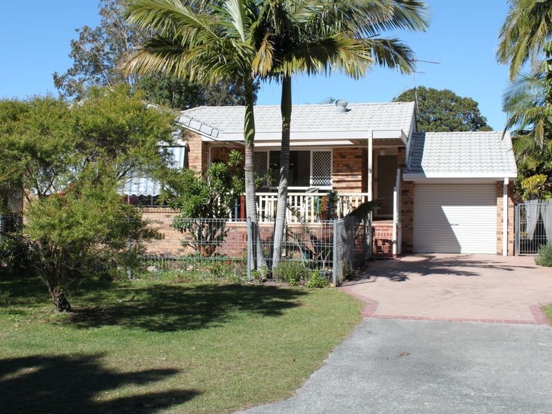 8 Mimosa Avenue, Cabarita Beach NSW 2488