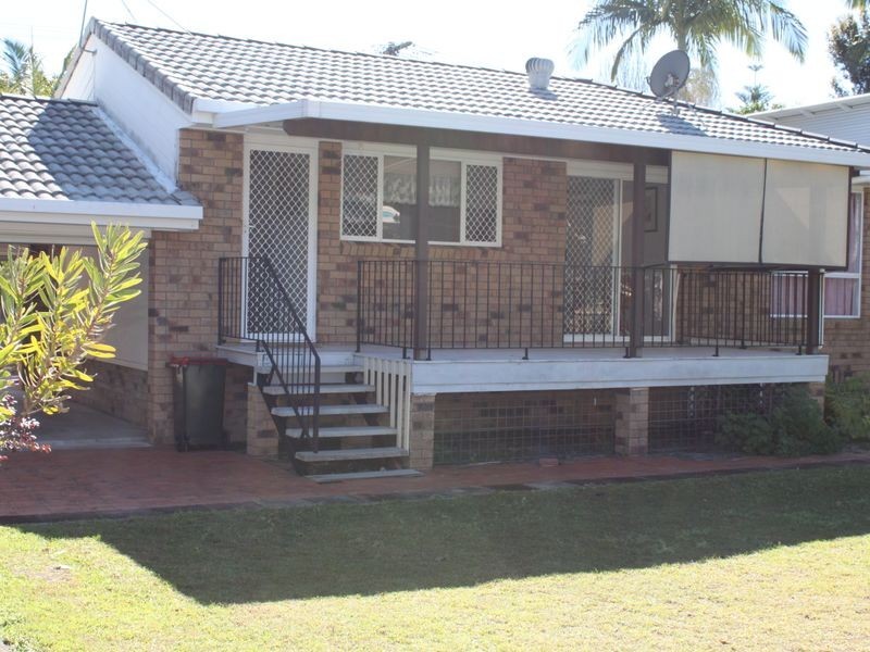 8 Mimosa Avenue, Cabarita Beach NSW 2488