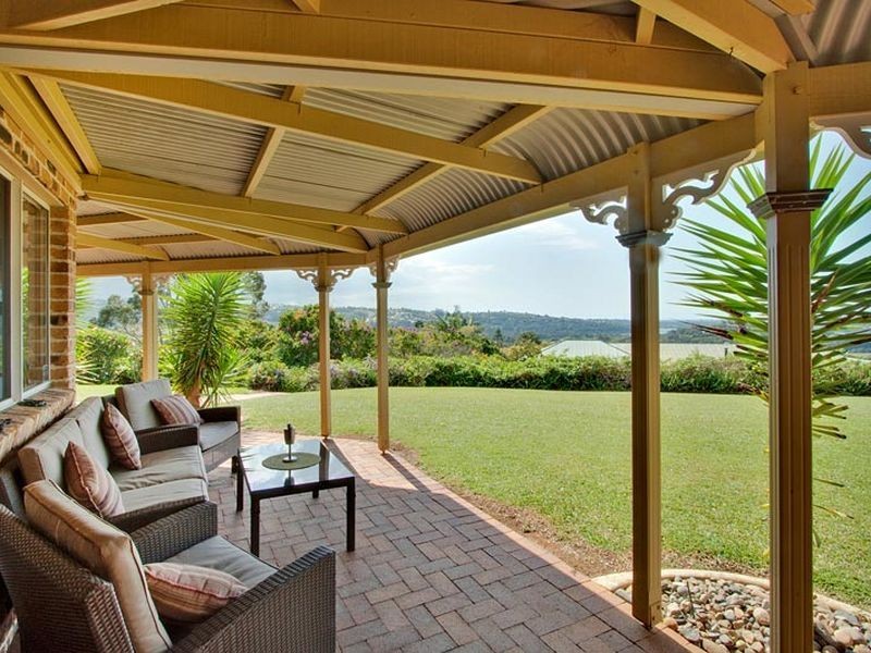 8 Glenbrae Drive, Terranora NSW 2486