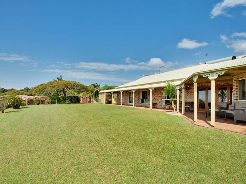 8 Glenbrae Drive, Terranora NSW 2486