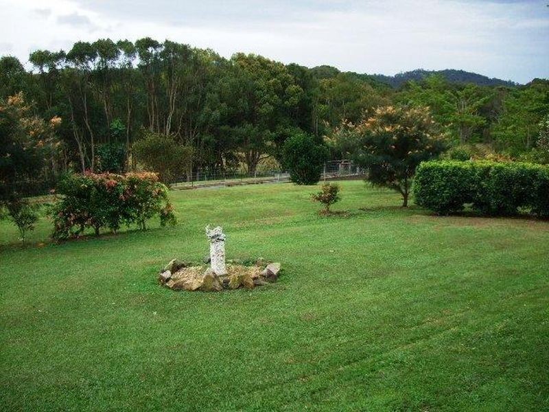 513 Stokers Road, Dunbible NSW 2484