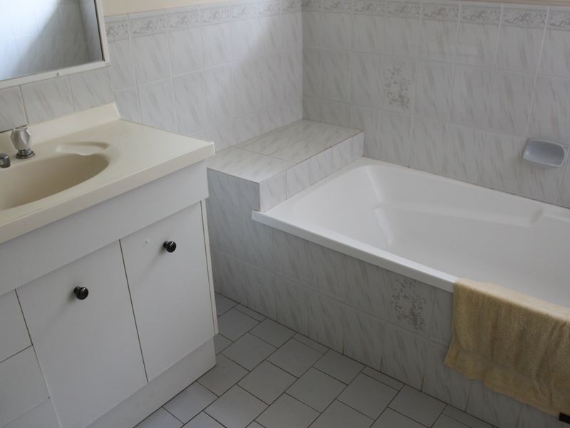 3/2 Hampton Court, Pottsville NSW 2489