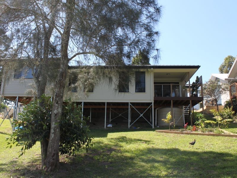 11 Hovea Drive, Pottsville NSW 2489