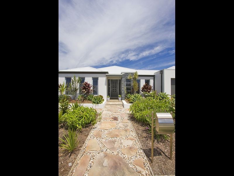 138 Overall Drive, Pottsville NSW 2489