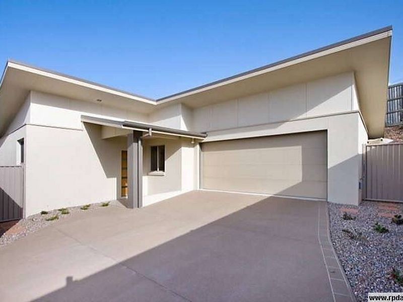 27 Newcastle Drive, Pottsville NSW 2489