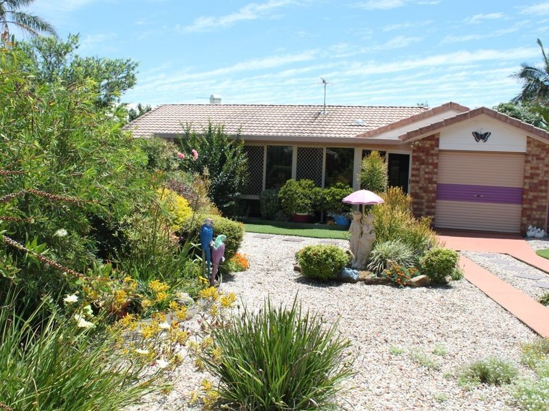 5 Windsor Court, Pottsville NSW 2489