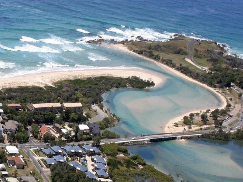 9 Peninsula Street, Hastings Point NSW 2489