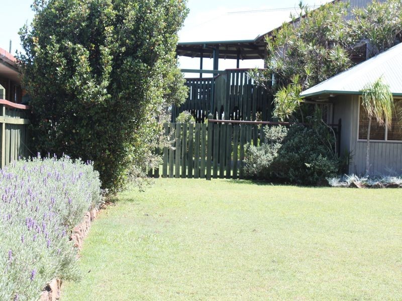 11 Elanora Avenue, Pottsville NSW 2489