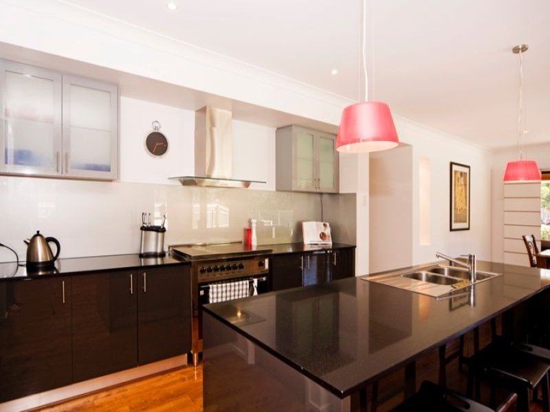 18 Woodfull Crescent, Pottsville NSW 2489