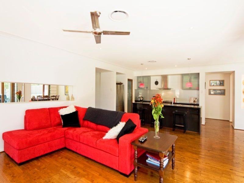 18 Woodfull Crescent, Pottsville NSW 2489