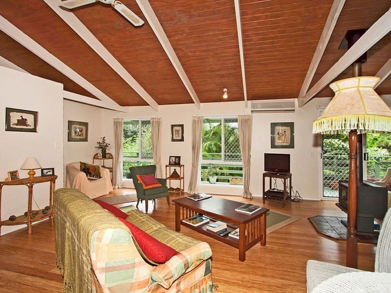 Waranga Crescent, Burringbar NSW 2483