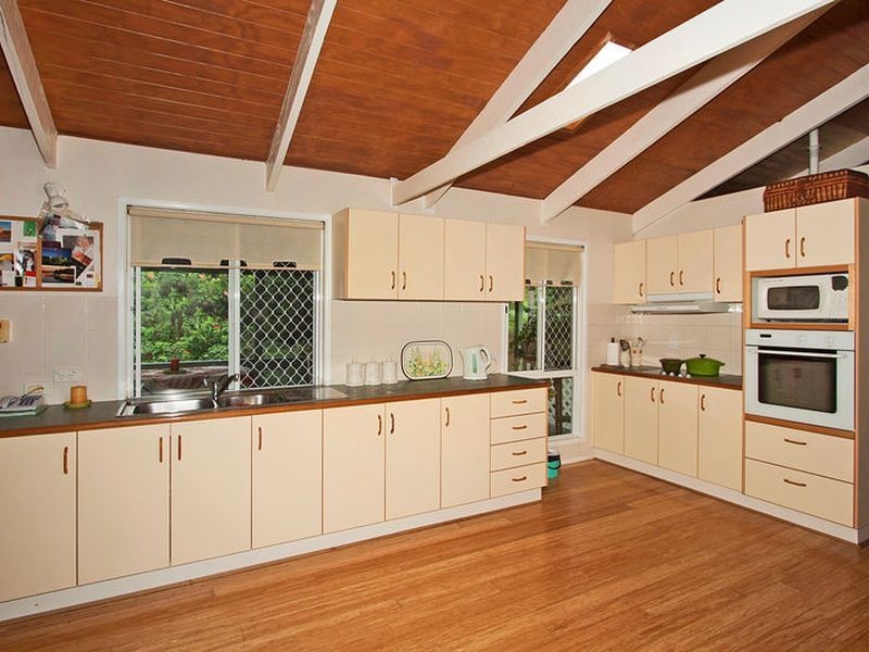 Waranga Crescent, Burringbar NSW 2483