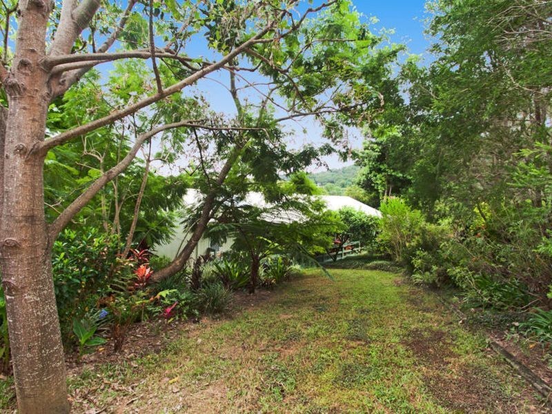 Waranga Crescent, Burringbar NSW 2483