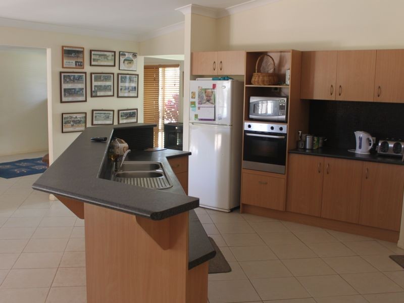 9 Mullaway Parade, Pottsville NSW 2489