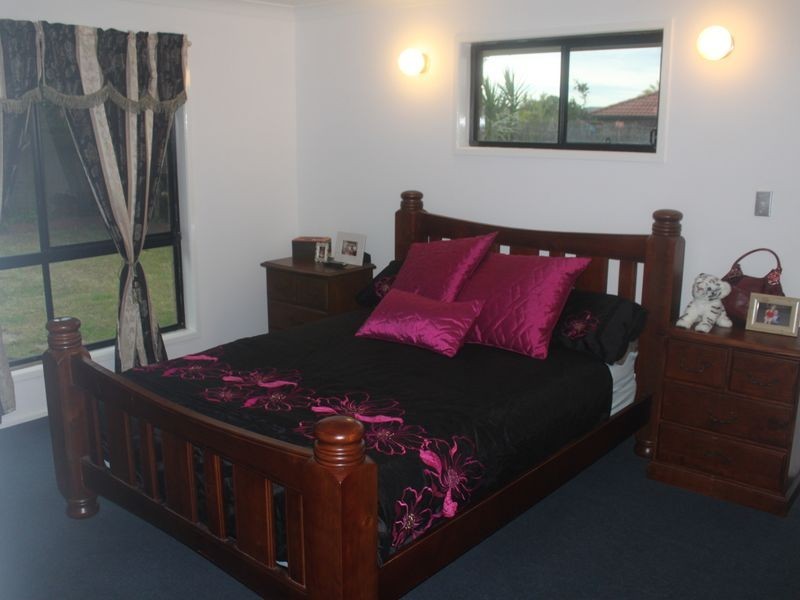 7 Chappel Place, Pottsville NSW 2489