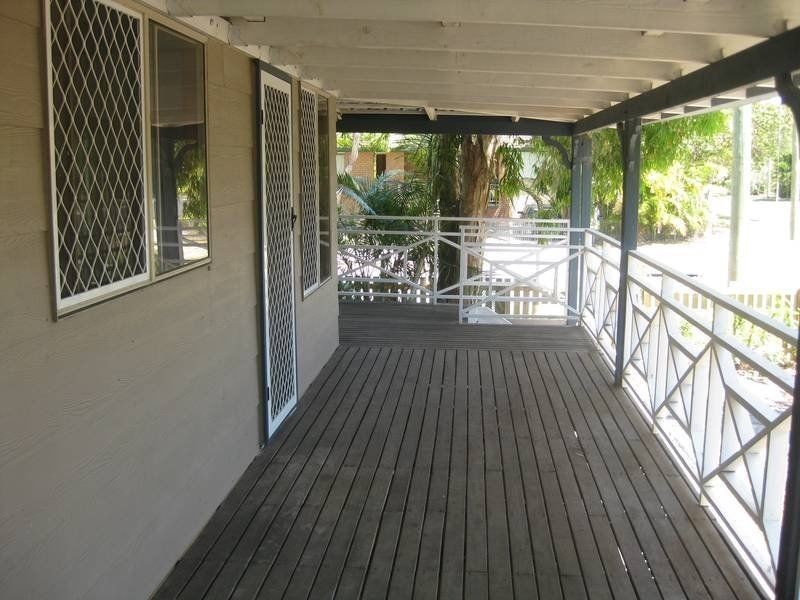 24 Tamarind Avenue, Cabarita Beach NSW 2488