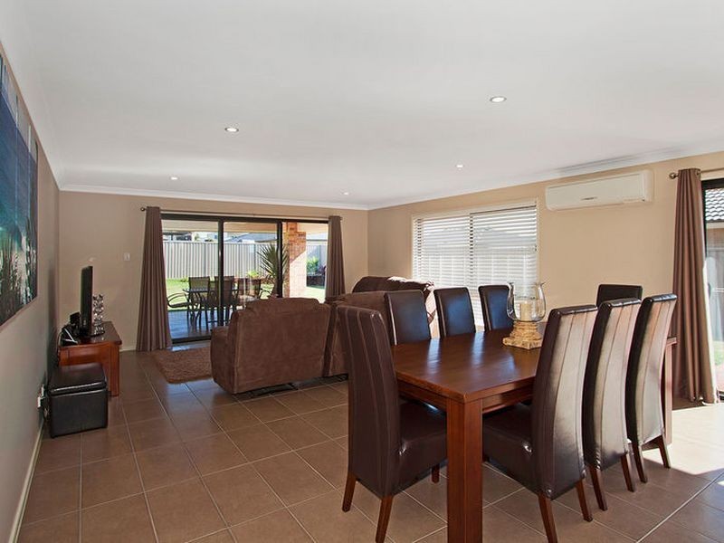 92 Lennox Circuit, Pottsville NSW 2489