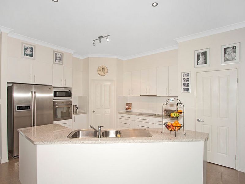 61 Sassafras Street, Pottsville NSW 2489