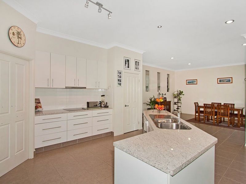 61 Sassafras Street, Pottsville NSW 2489