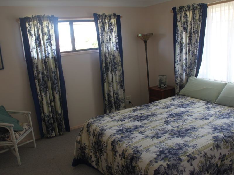 7 Taylor Drive, Pottsville NSW 2489