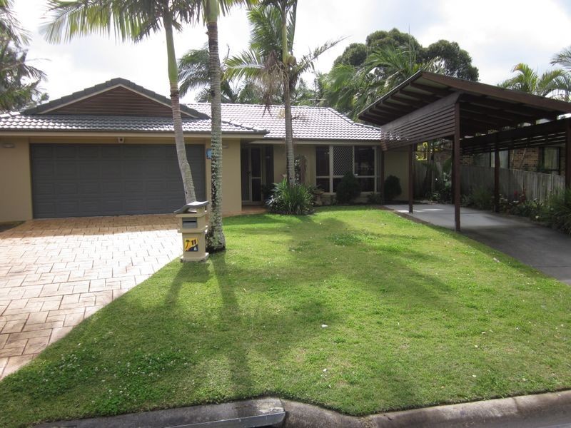 11 Grasstree Circuit, Cabarita Beach NSW 2488