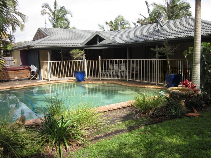 11 Grasstree Circuit, Cabarita Beach NSW 2488