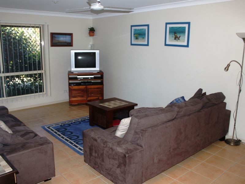 2/2 Seabrae Court, Pottsville NSW 2489